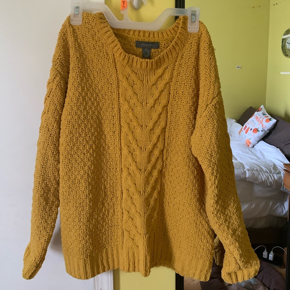 Dark yellow sweater